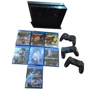 SONY PS4 Playstation 4 500GB 4 Wireless Controllers 7 Games Power Cord Camera